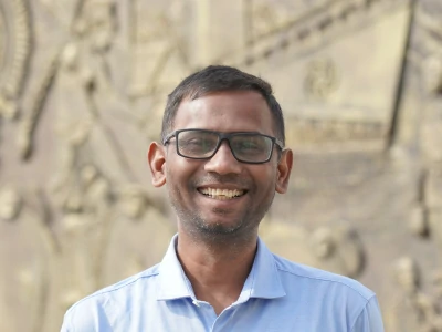 Dr Deepak Jaiswal
